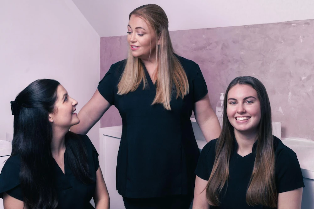 CryoPen treatment for skin tag removal 